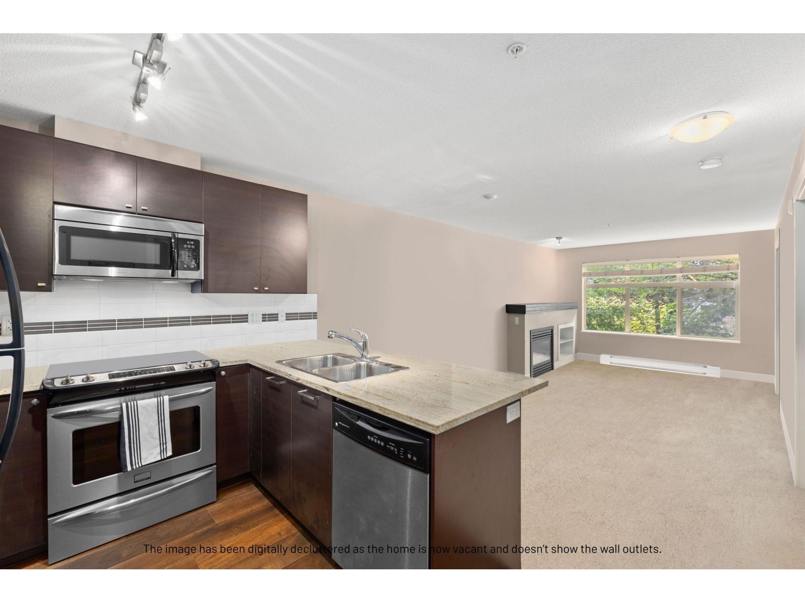 Property at 214 6500 194 STREET image 3