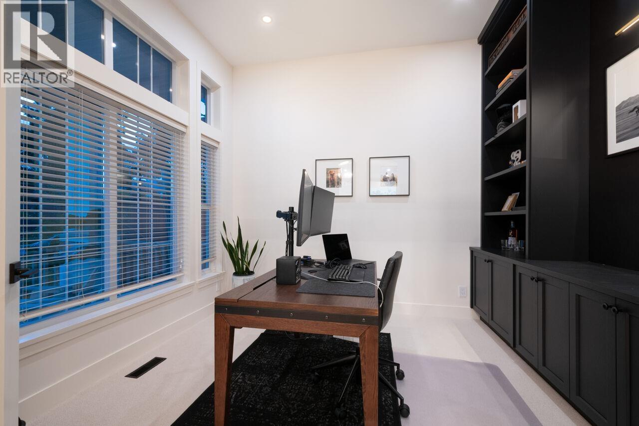 1345 Soball Street, Coquitlam, British Columbia  V3E 0B8 - Photo 19 - R3048049