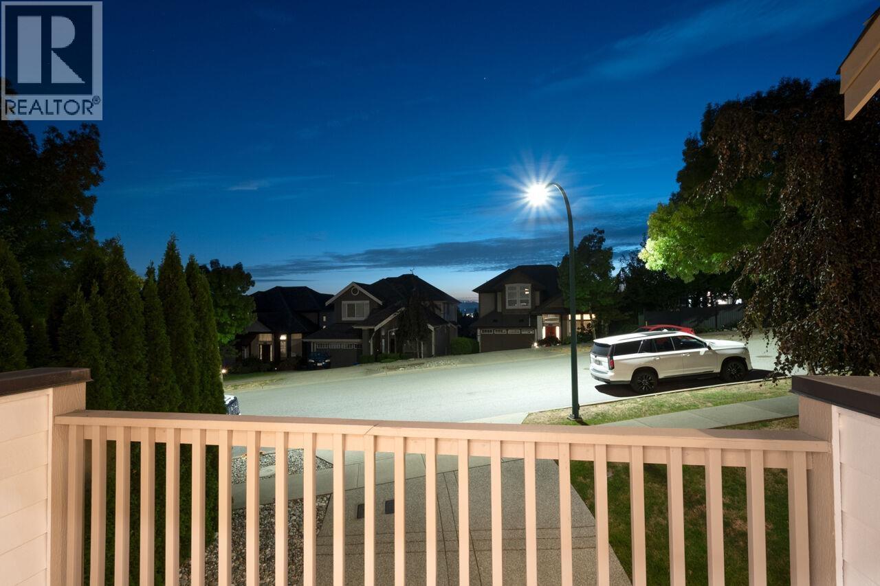 1345 Soball Street, Coquitlam, British Columbia  V3E 0B8 - Photo 7 - R3048049