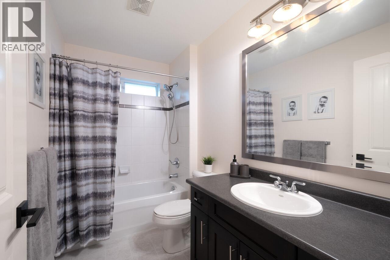 1345 Soball Street, Coquitlam, British Columbia  V3E 0B8 - Photo 27 - R3048049