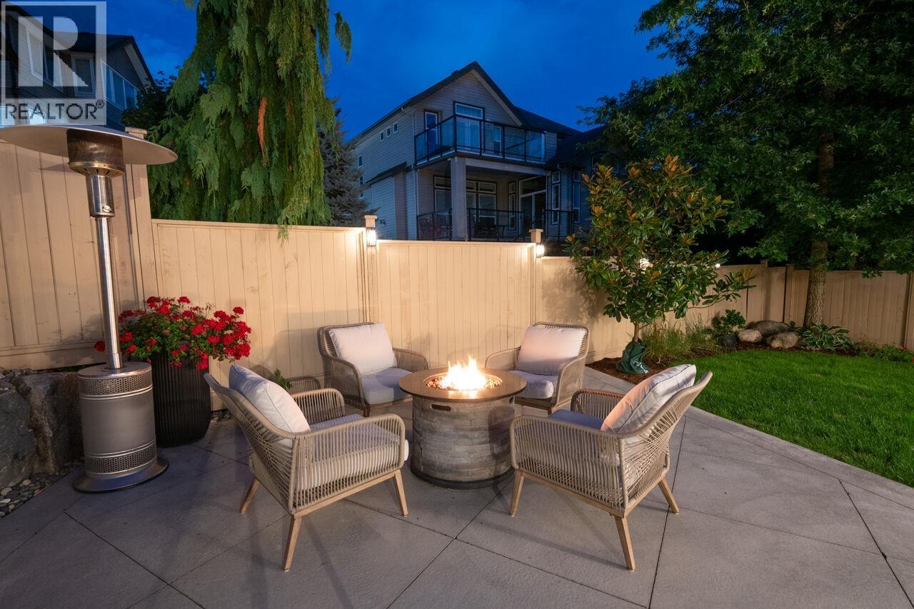 1345 Soball Street, Coquitlam, British Columbia  V3E 0B8 - Photo 38 - R3048049