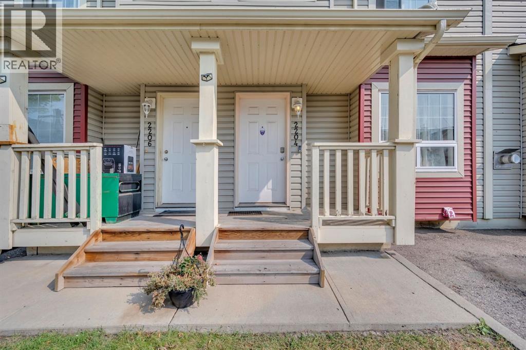 Property at 2204, 111 Tarawood Lane NE image 3