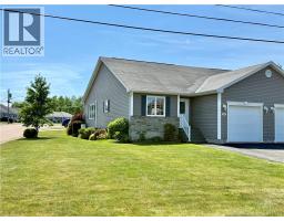 186 Oak Ridge Drive, Moncton, New Brunswick