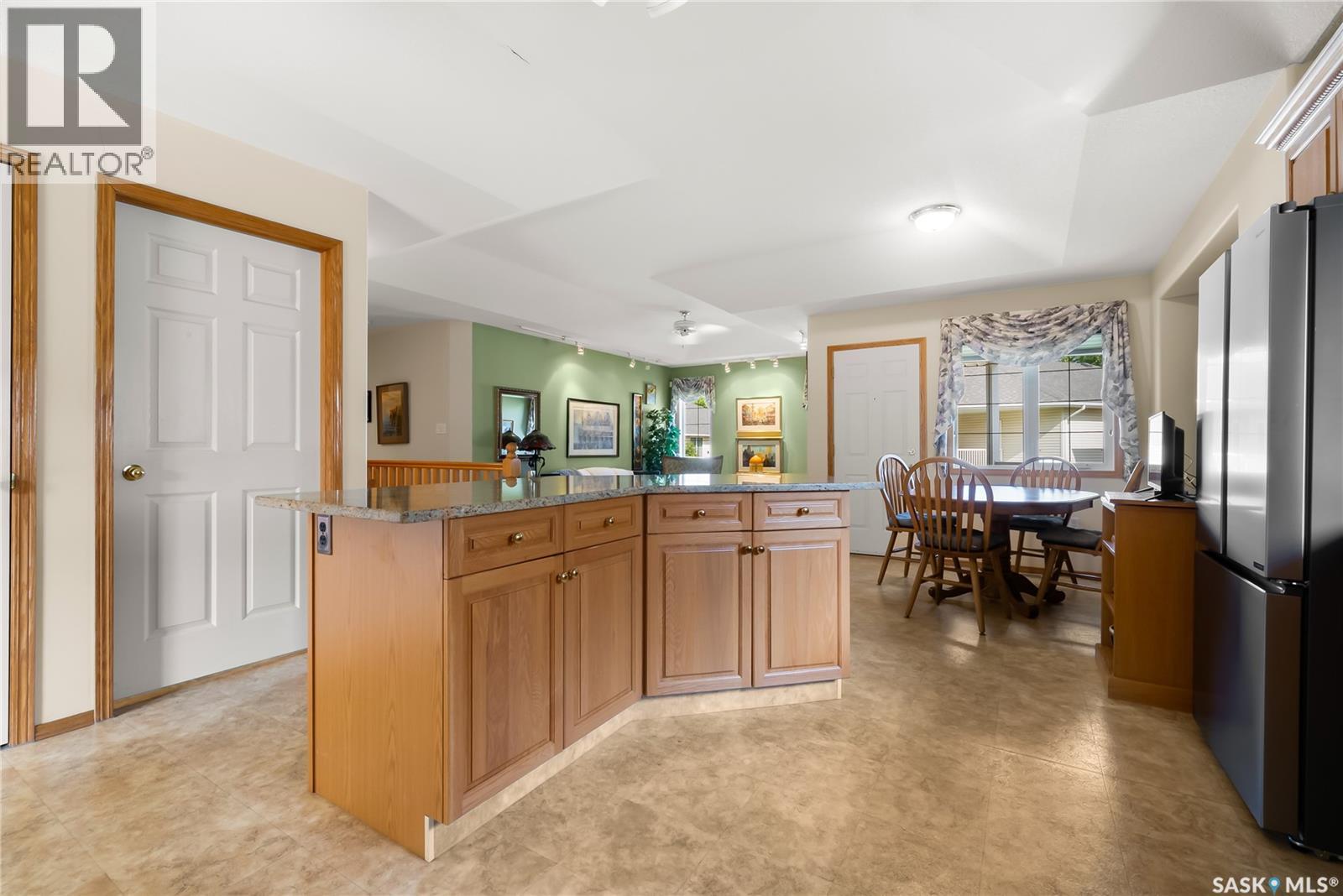 3744 Queens Gate, Regina, Saskatchewan  S4S 7J1 - Photo 13 - SK018483