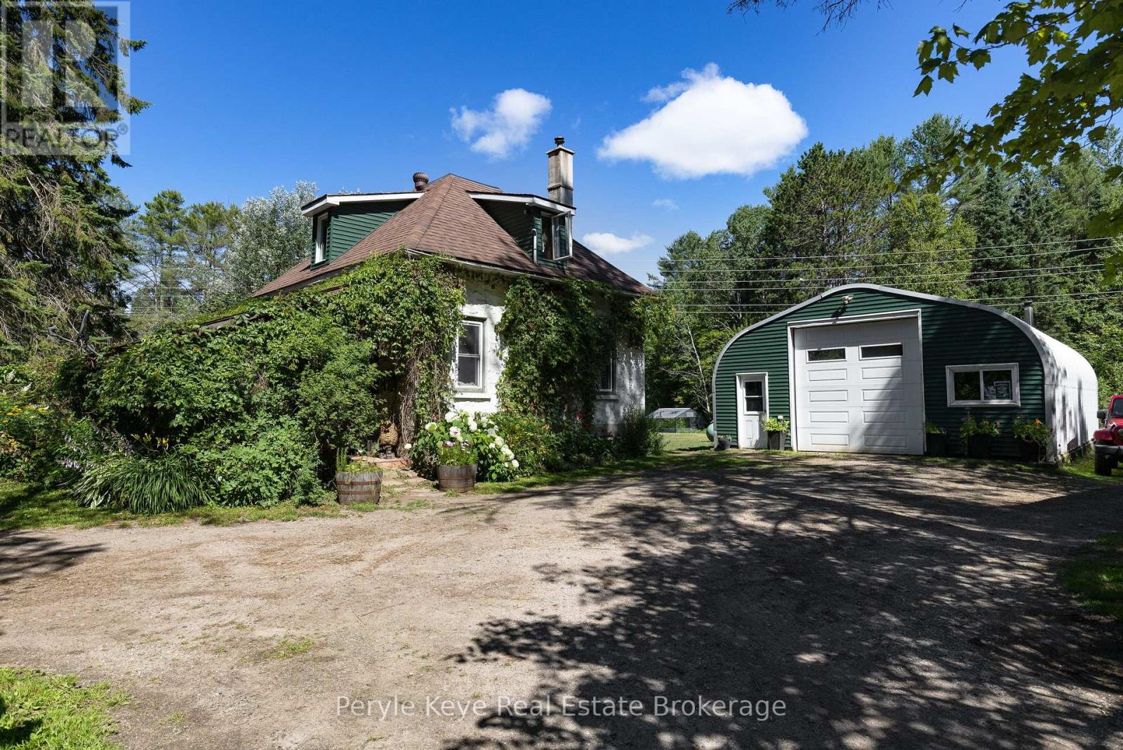 2322 Old Muskoka Road, Huntsville, Ontario  P0B 1M0 - Photo 33 - X12405675