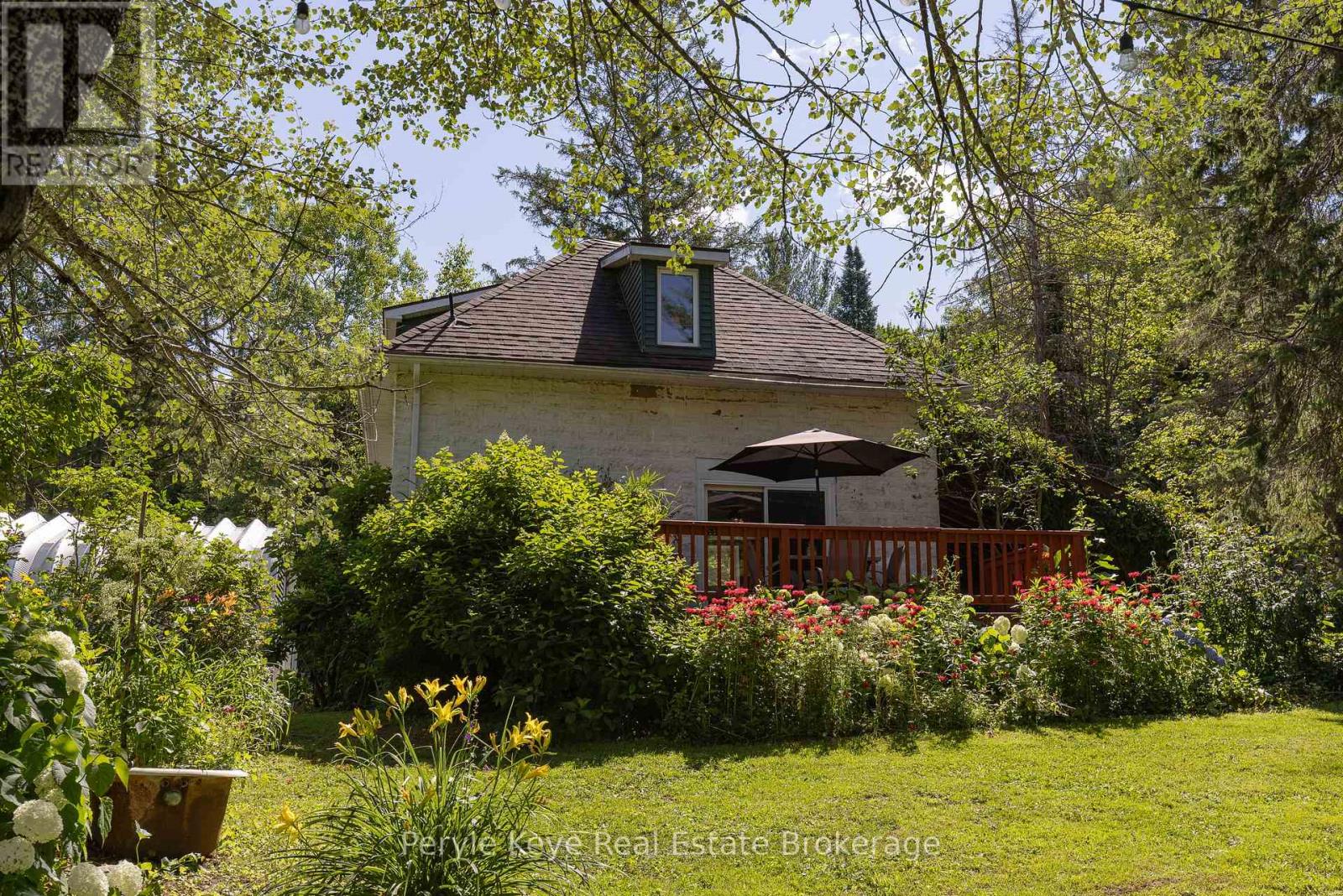 2322 Old Muskoka Road, Huntsville, Ontario  P0B 1M0 - Photo 7 - X12405675