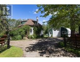 2322 OLD MUSKOKA ROAD