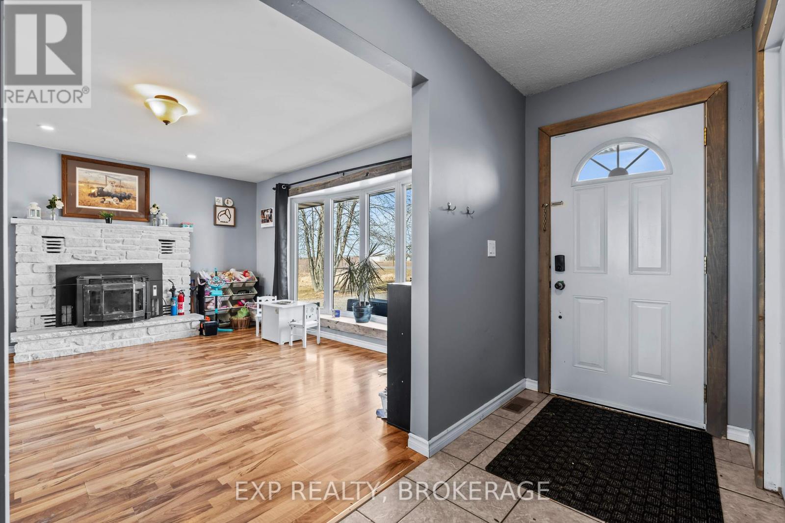 701 Highway 95, Frontenac Islands, Ontario  K7M 8W2 - Photo 6 - X12405679