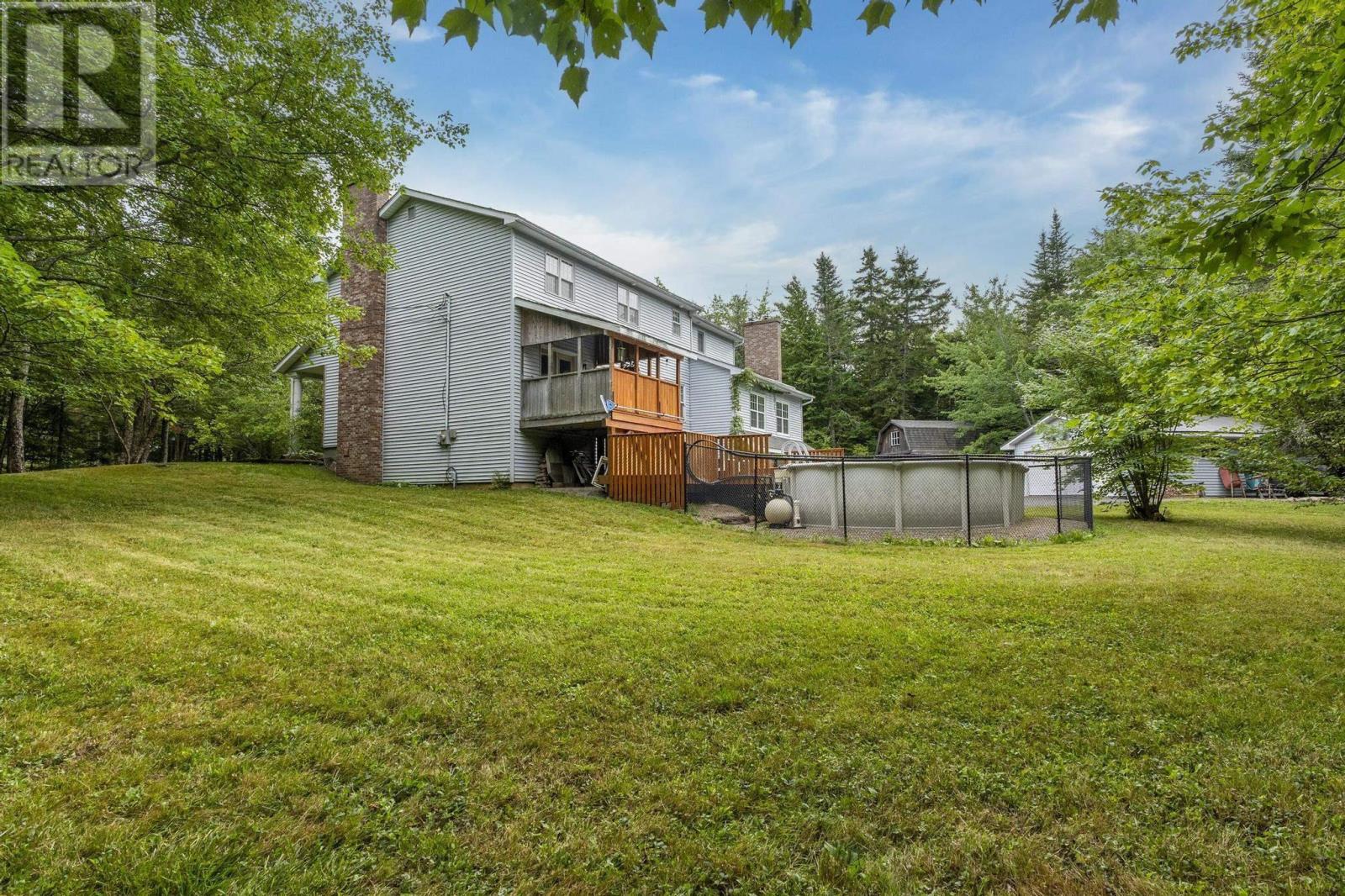 Property at 18 Lylewood Drive image 4