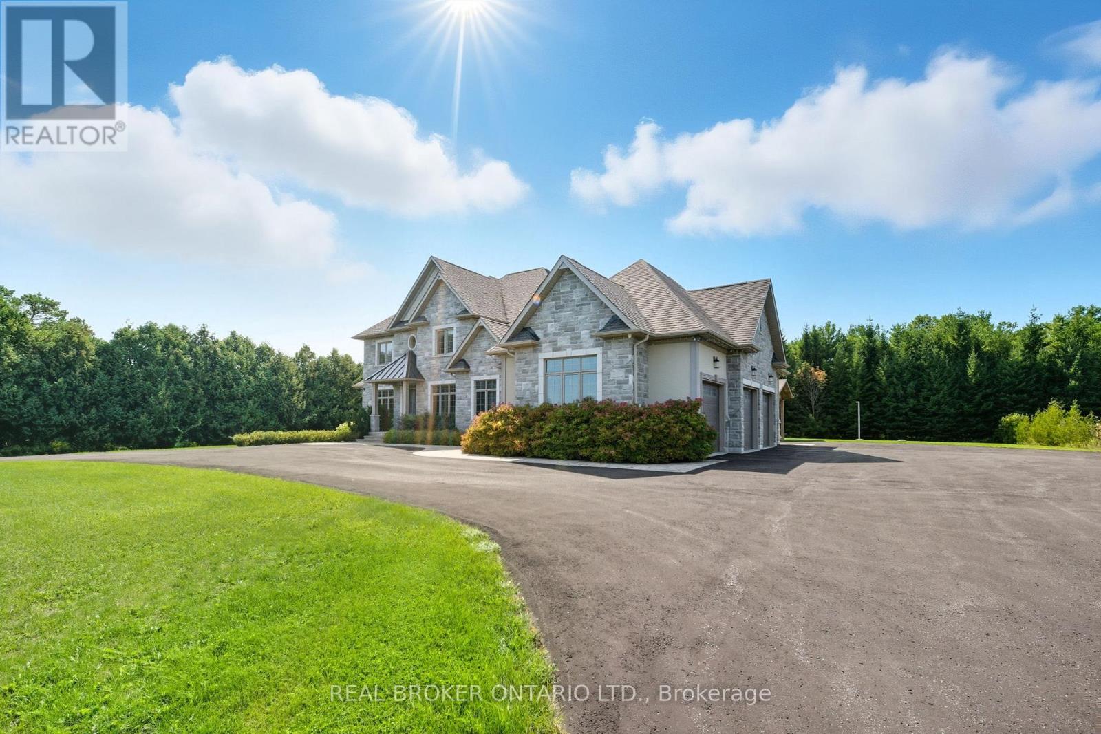 3240 Salem Road, Pickering, Ontario  L1X 0J7 - Photo 5 - E12393410