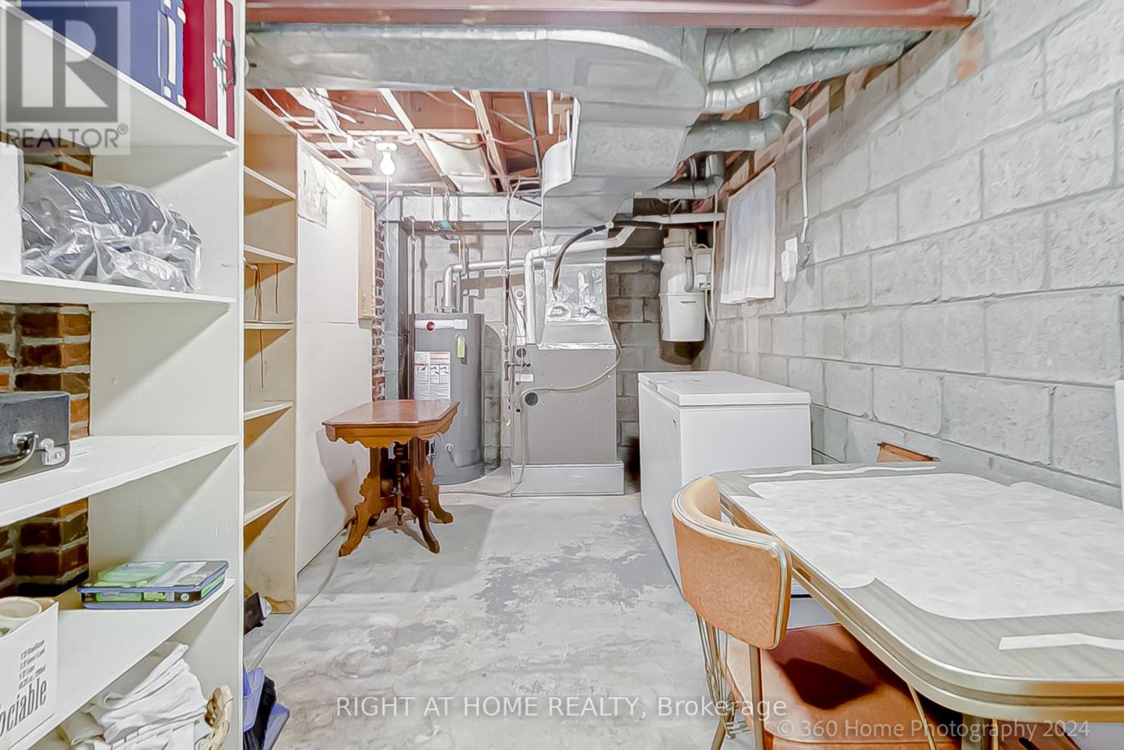 19 Martini Drive, Toronto, Ontario  M6M 4X4 - Photo 24 - W12012285