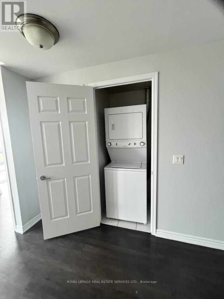 828 - 15 James Finlay Way, Toronto, Ontario  M3M 0B3 - Photo 6 - W12329880