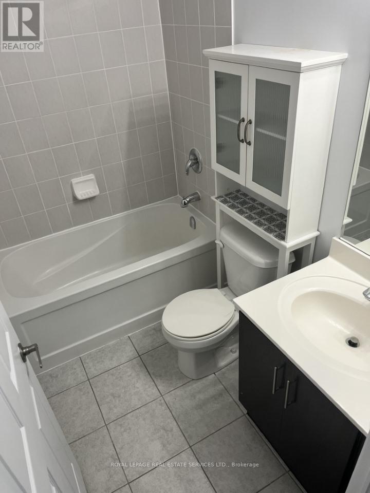 828 - 15 James Finlay Way, Toronto, Ontario  M3M 0B3 - Photo 11 - W12329880