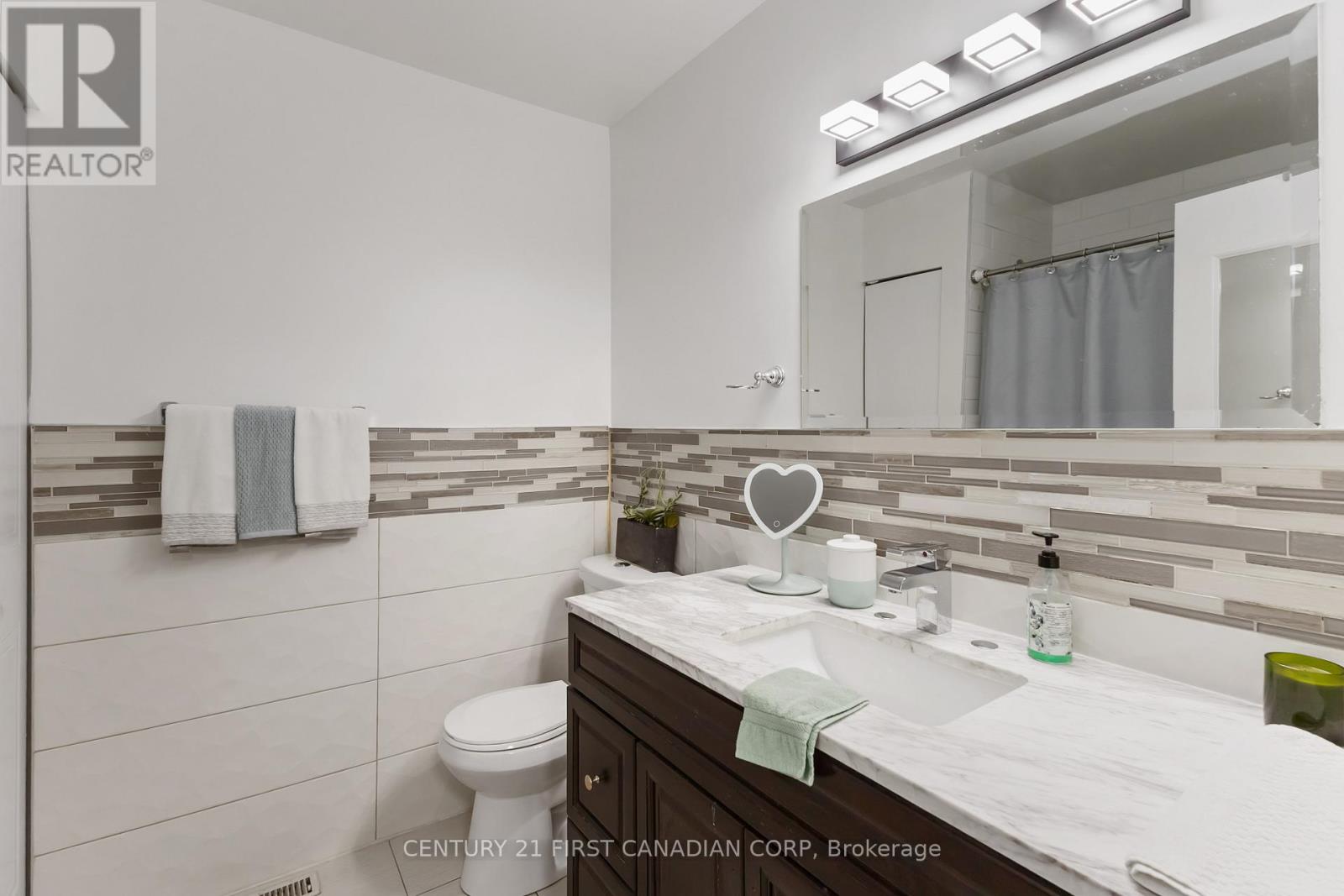 7 - 131 Bonaventure Drive, London East, Ontario  N5V 4H8 - Photo 18 - X12405651