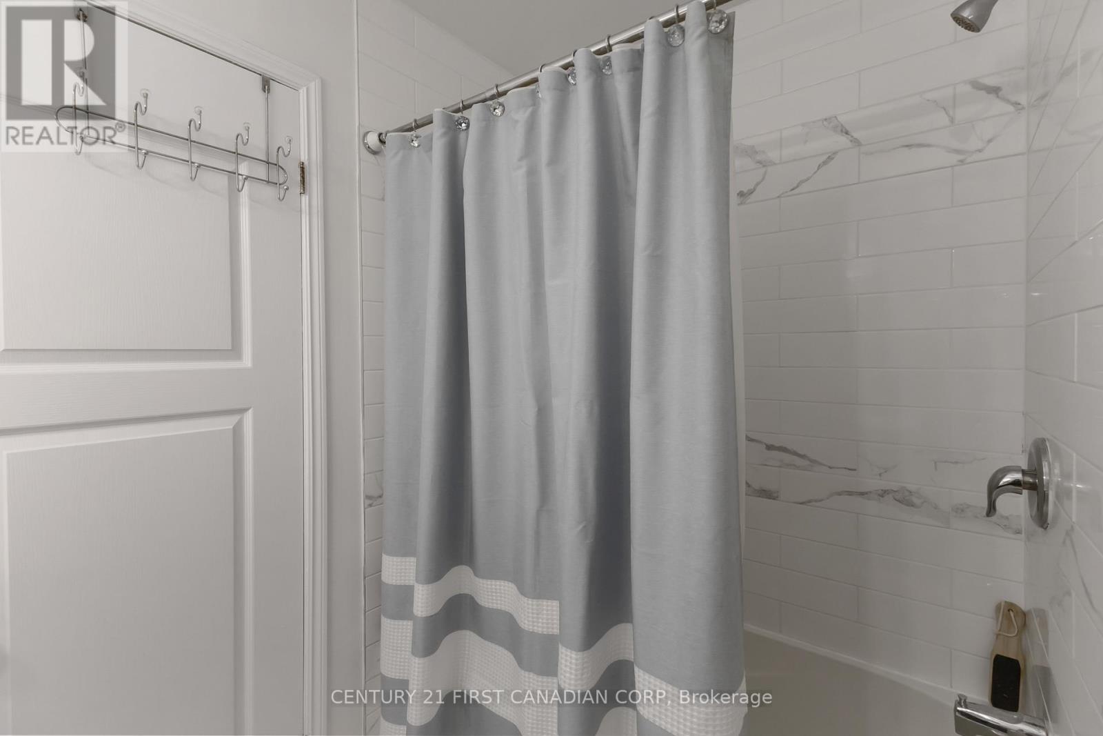 7 - 131 Bonaventure Drive, London East, Ontario  N5V 4H8 - Photo 19 - X12405651
