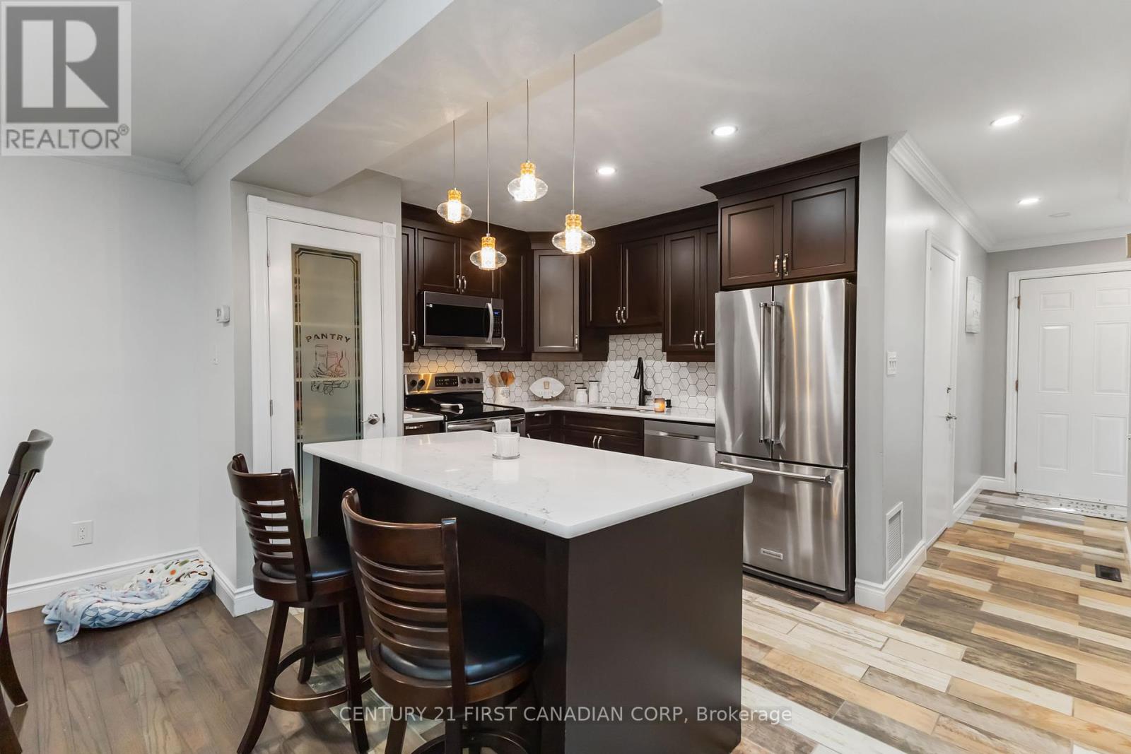 7 - 131 Bonaventure Drive, London East, Ontario  N5V 4H8 - Photo 6 - X12405651