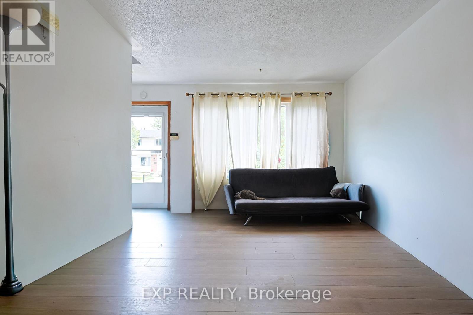 164 Augusta Crescent, London South, Ontario  N6E 2E1 - Photo 18 - X12405676