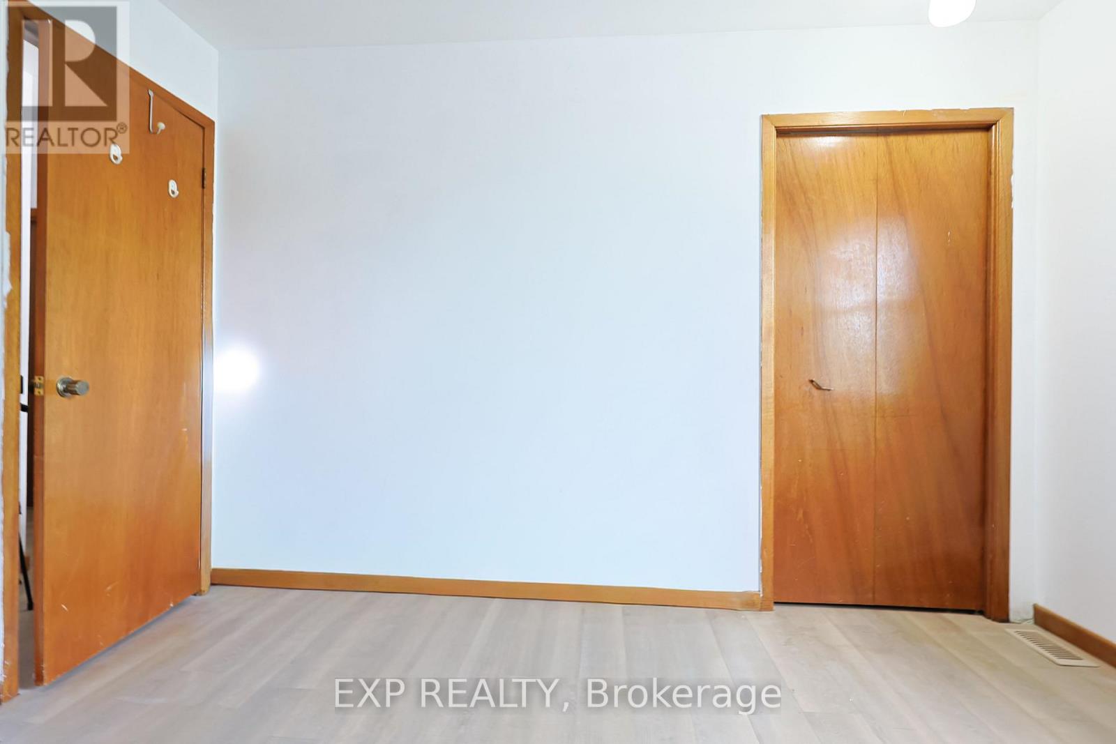 164 Augusta Crescent, London South, Ontario  N6E 2E1 - Photo 28 - X12405676
