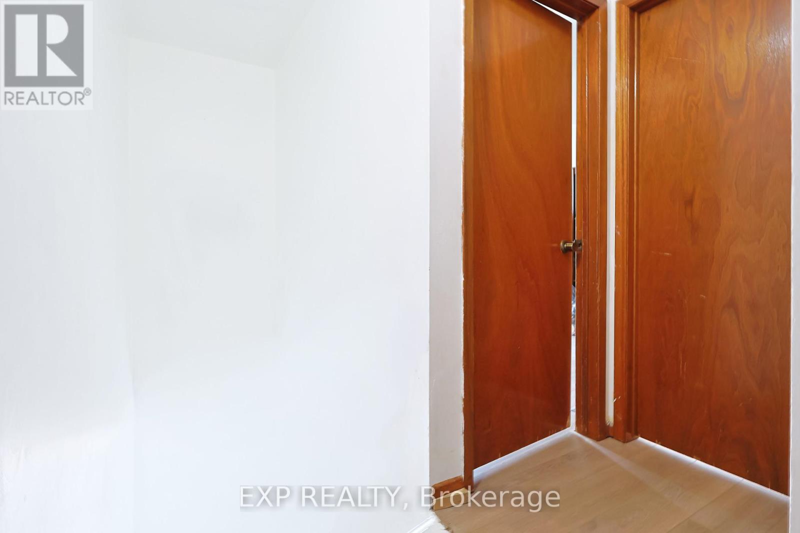 164 Augusta Crescent, London South, Ontario  N6E 2E1 - Photo 32 - X12405676