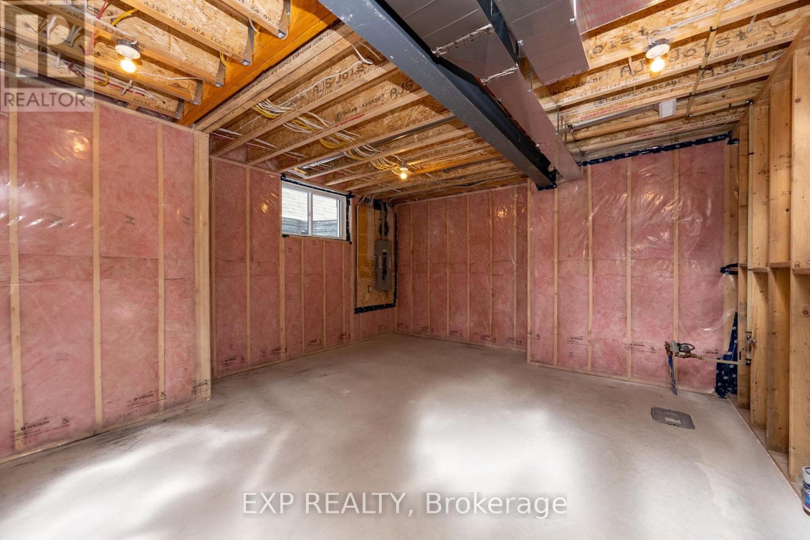2060 Wickerson Road, London South, Ontario  N6K 5C4 - Photo 30 - X12405711