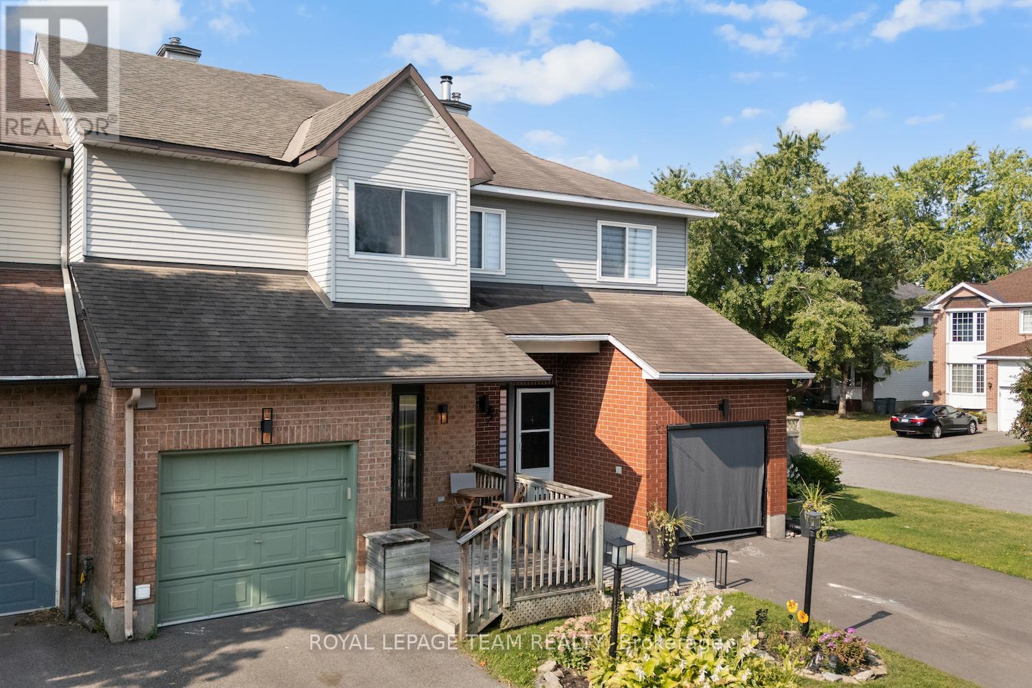 4 Danaher Drive, Ottawa, Ontario  K2J 3Y6 - Photo 2 - X12405708