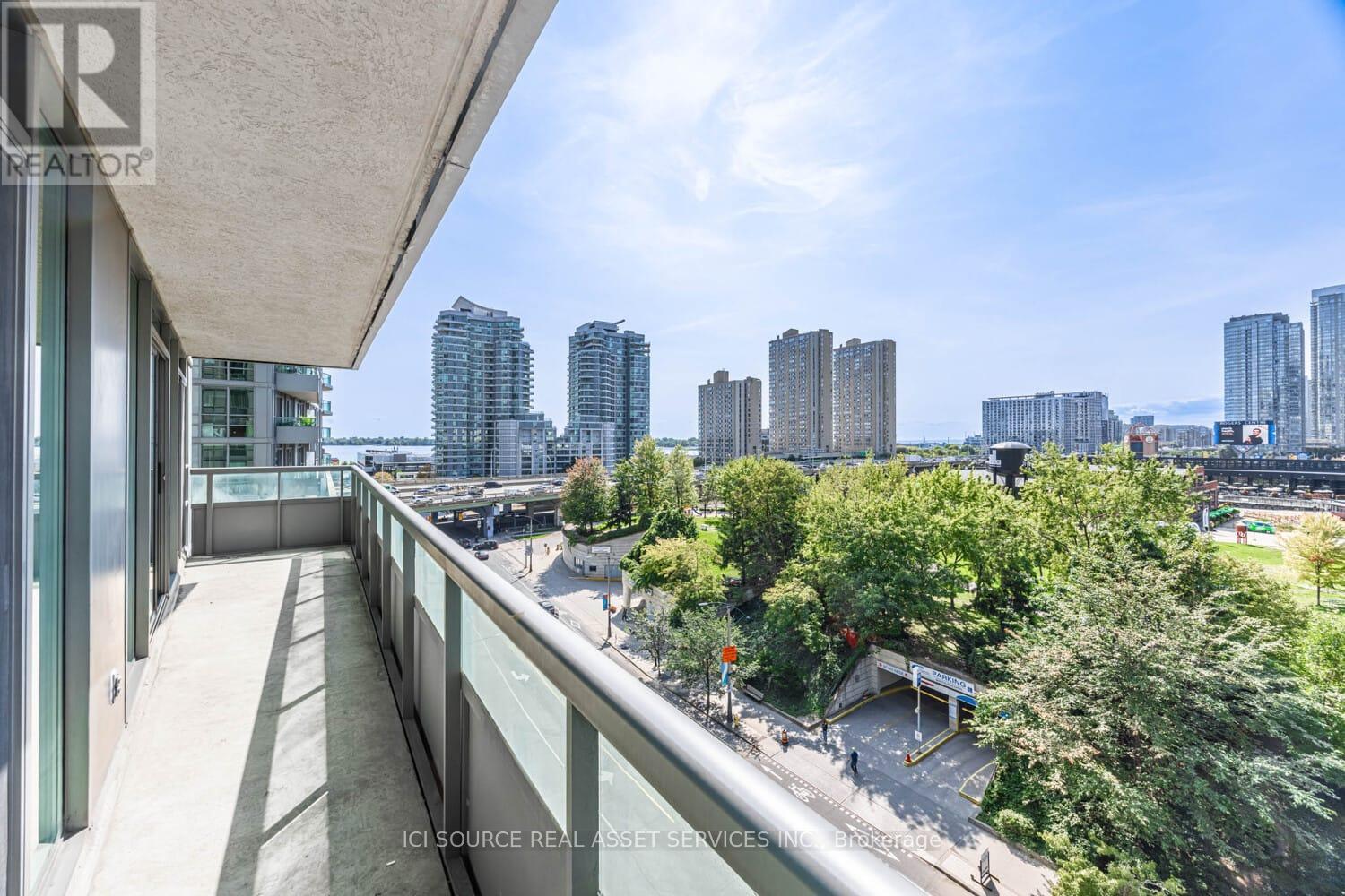808 - 51 Lower Simcoe Street, Toronto, Ontario  M5J 3A2 - Photo 15 - C12405703