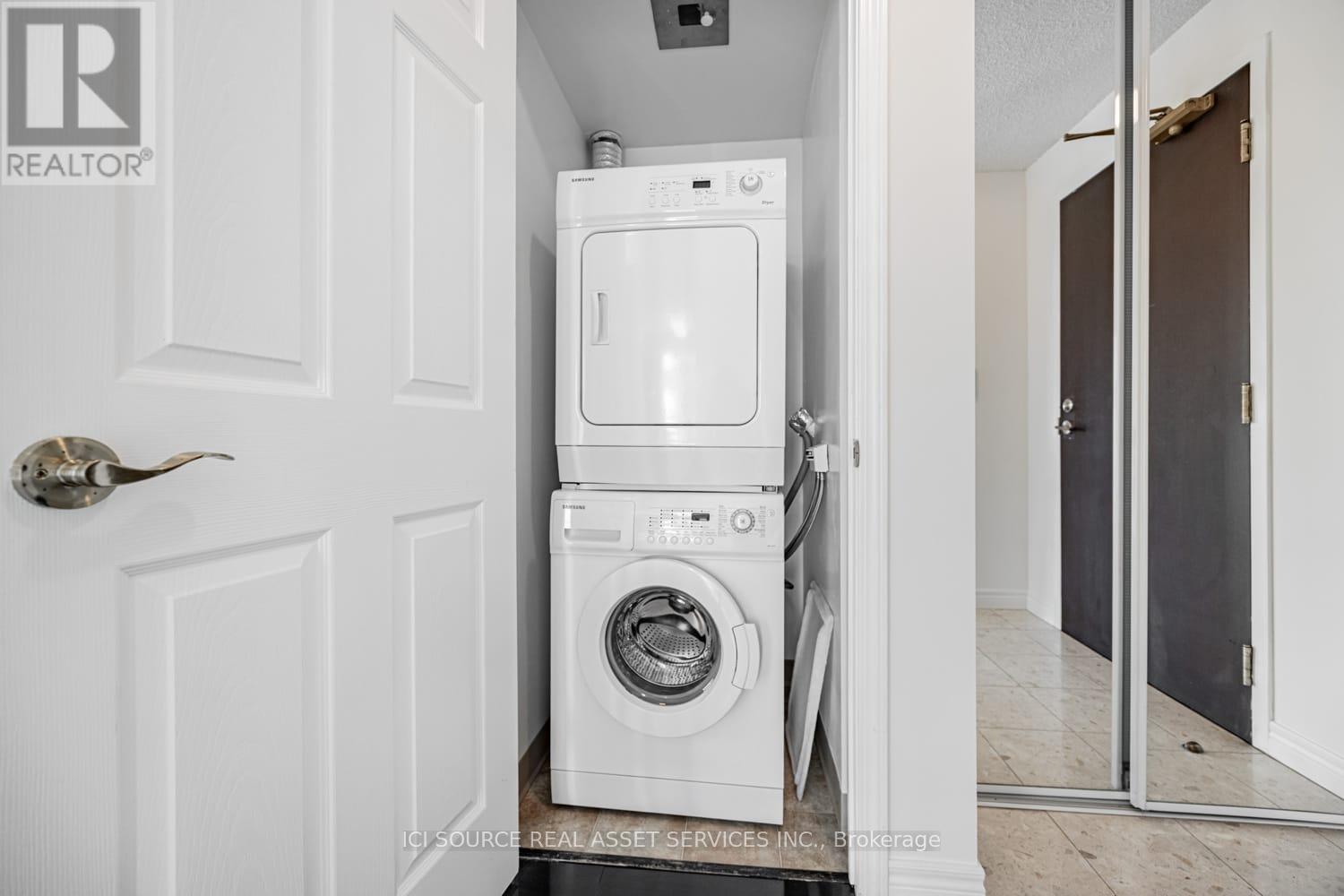 808 - 51 Lower Simcoe Street, Toronto, Ontario  M5J 3A2 - Photo 17 - C12405703