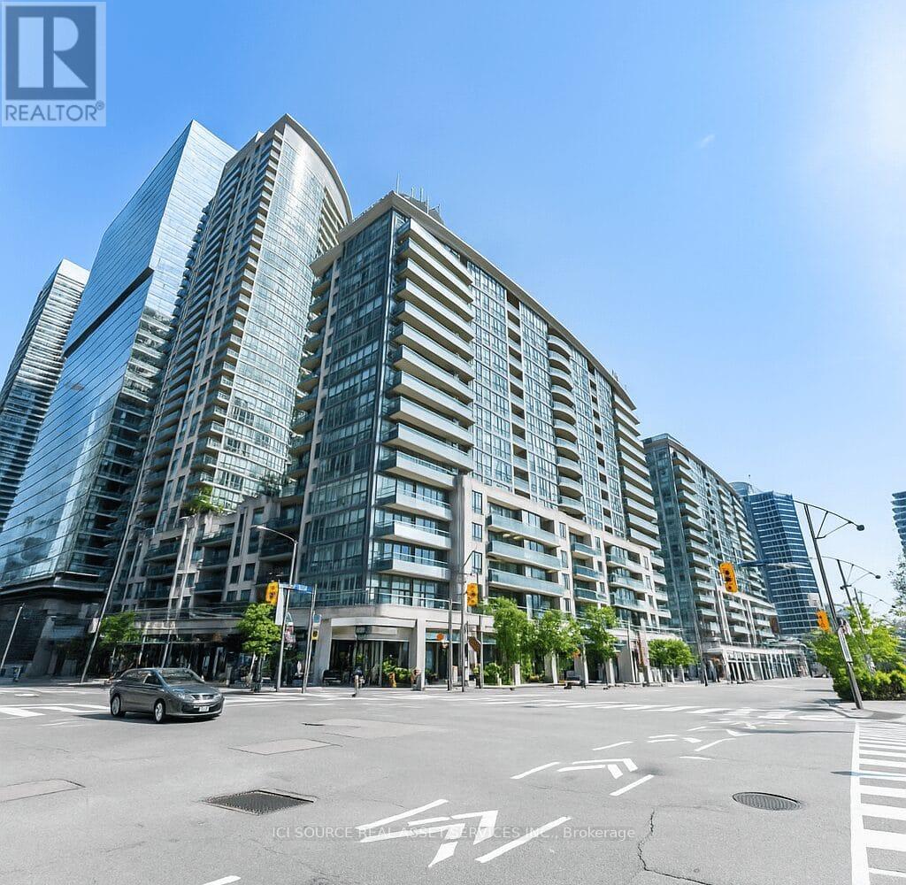 808 - 51 Lower Simcoe Street, Toronto, Ontario  M5J 3A2 - Photo 18 - C12405703