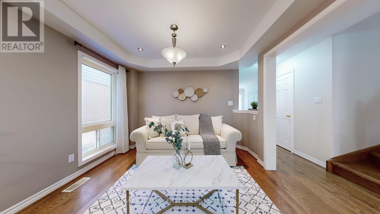 1552 Avonmore Square, Pickering, Ontario  L1V 7H5 - Photo 9 - E12405701