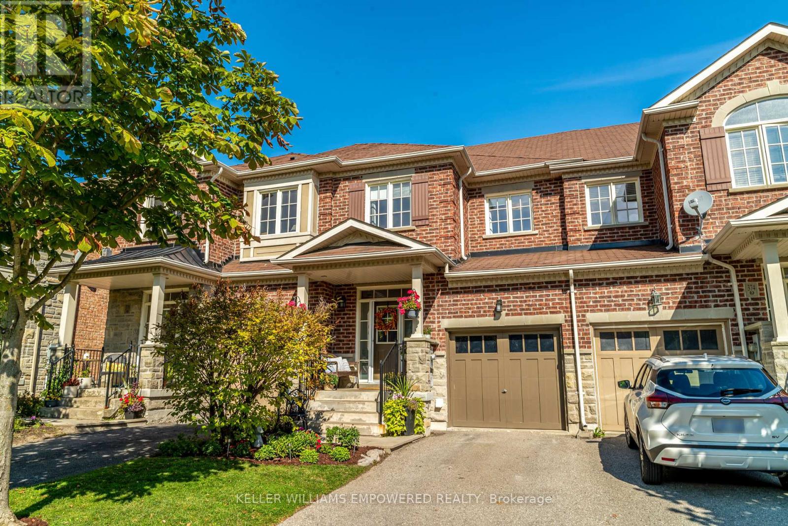 372 William Dunn Crescent, Newmarket, Ontario  L3X 3L3 - Photo 1 - N12405699