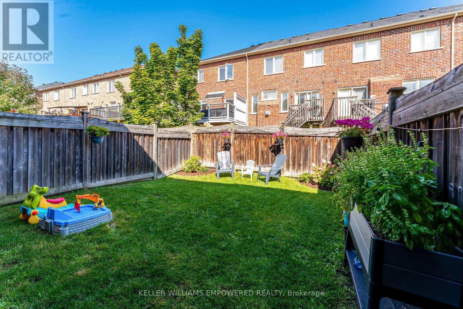 372 William Dunn Crescent, Newmarket, Ontario  L3X 3L3 - Photo 26 - N12405699