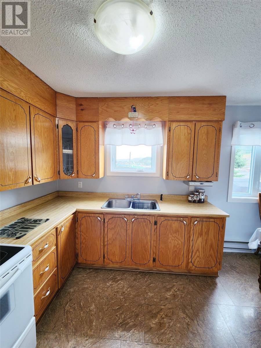 109a N Main Road, Harbour Breton, Newfoundland & Labrador  A0H 1P0 - Photo 5 - 1290428
