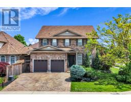2113 Dalecroft Crescent, Burlington (Rose), Ca