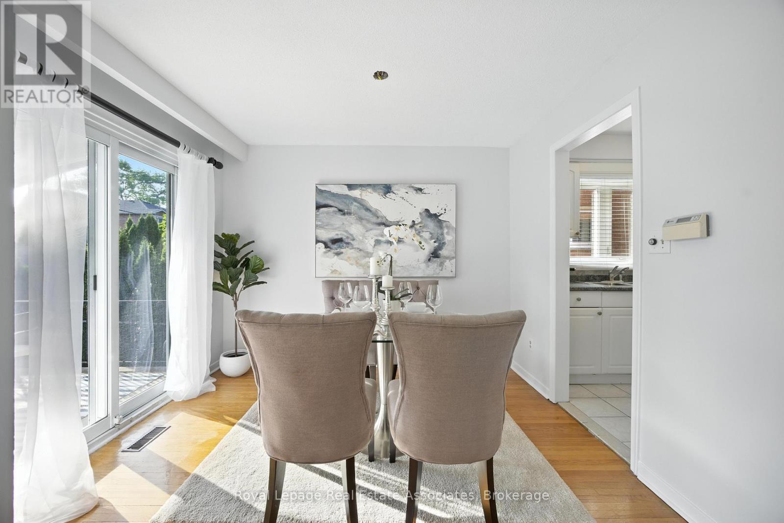 A - 160 Sheldon Avenue, Toronto, Ontario  M8W 4L6 - Photo 14 - W12405649