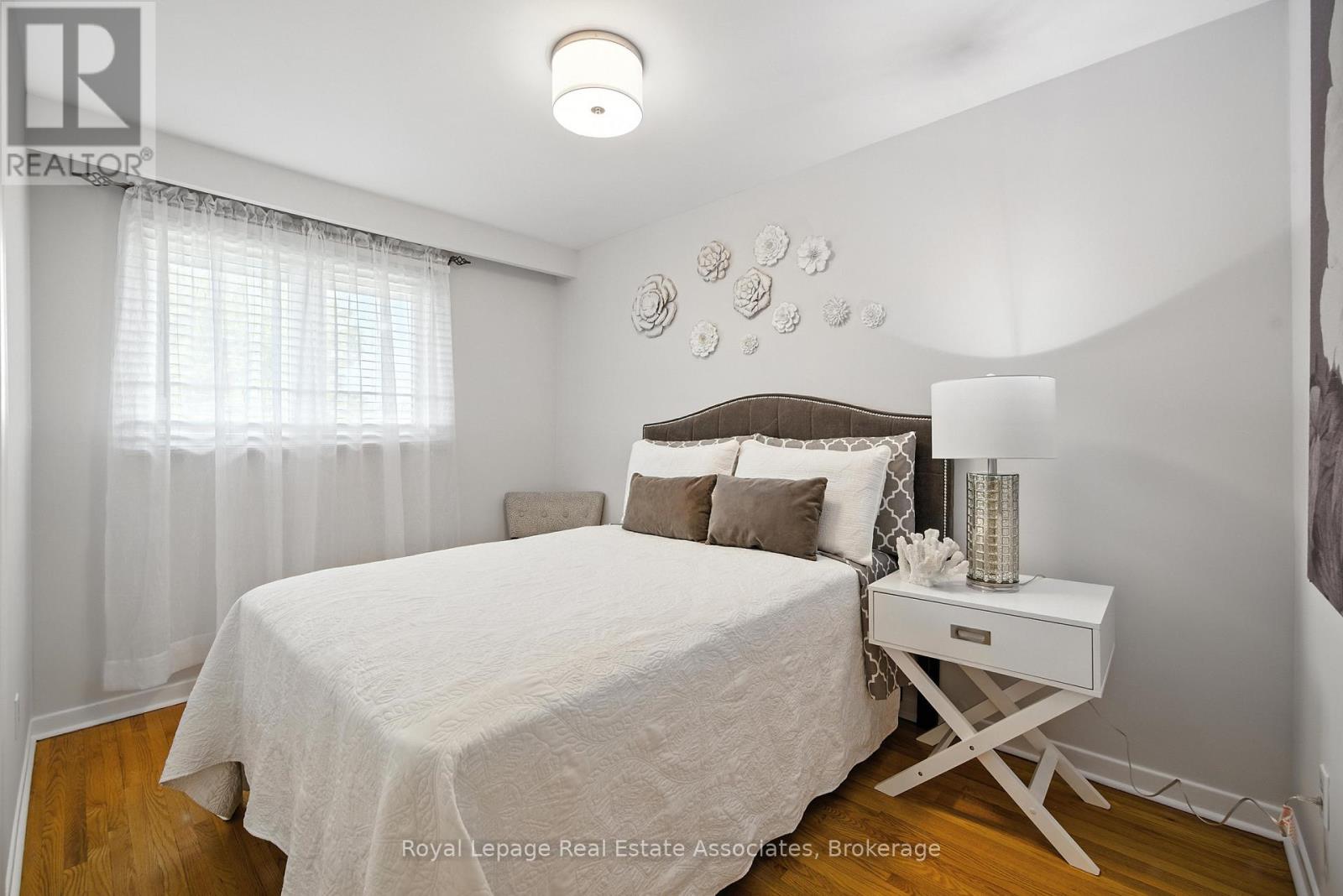 A - 160 Sheldon Avenue, Toronto, Ontario  M8W 4L6 - Photo 27 - W12405649