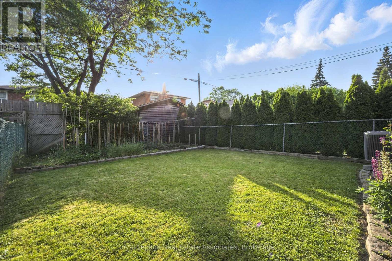A - 160 Sheldon Avenue, Toronto, Ontario  M8W 4L6 - Photo 39 - W12405649