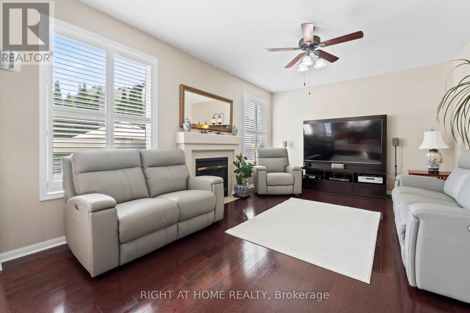 3672 Swanson Drive, Mississauga, Ontario  L5N 8J6 - Photo 11 - W12405663