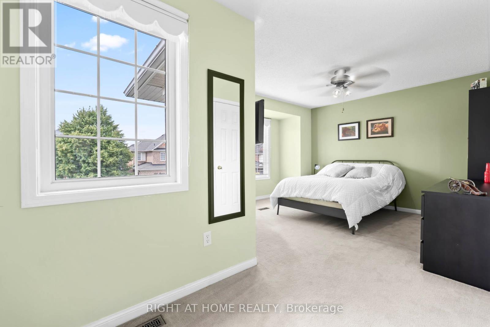 3672 Swanson Drive, Mississauga, Ontario  L5N 8J6 - Photo 19 - W12405663