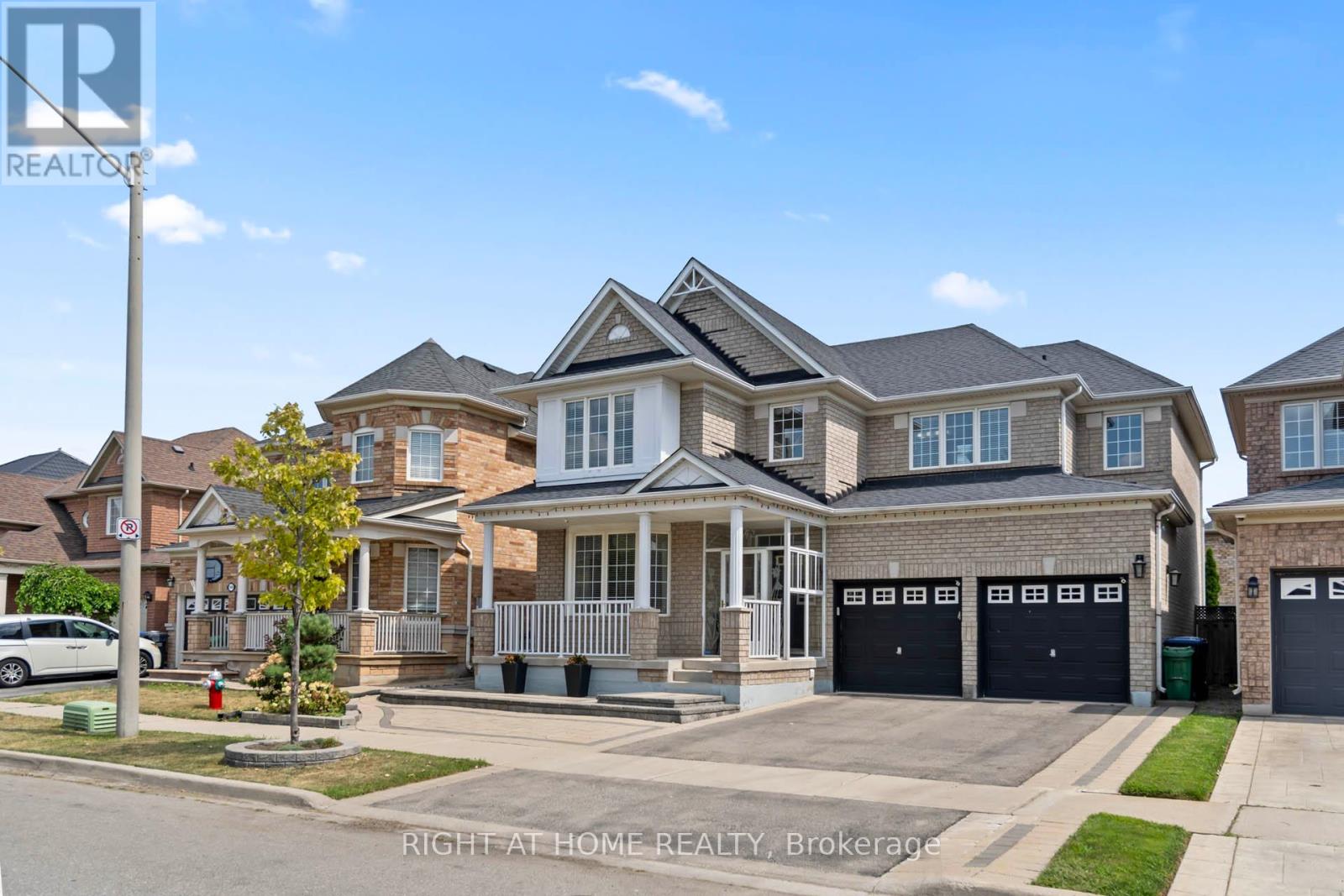 3672 Swanson Drive, Mississauga, Ontario  L5N 8J6 - Photo 2 - W12405663