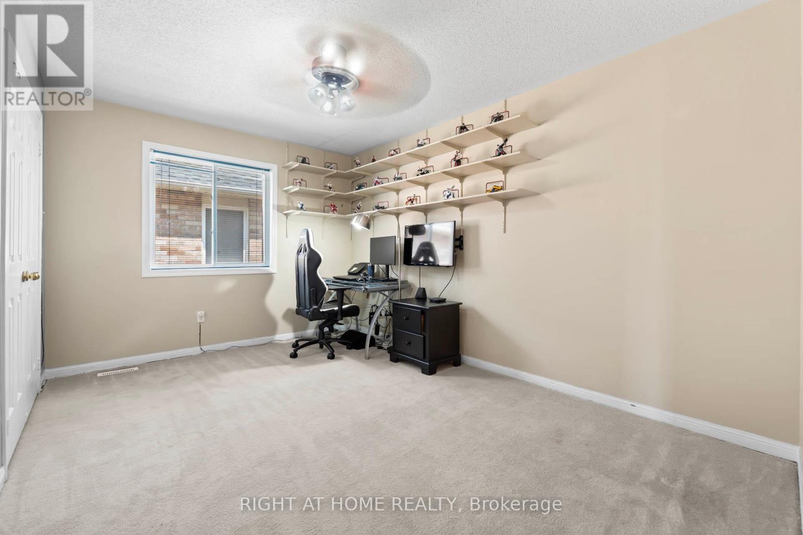 3672 Swanson Drive, Mississauga, Ontario  L5N 8J6 - Photo 23 - W12405663