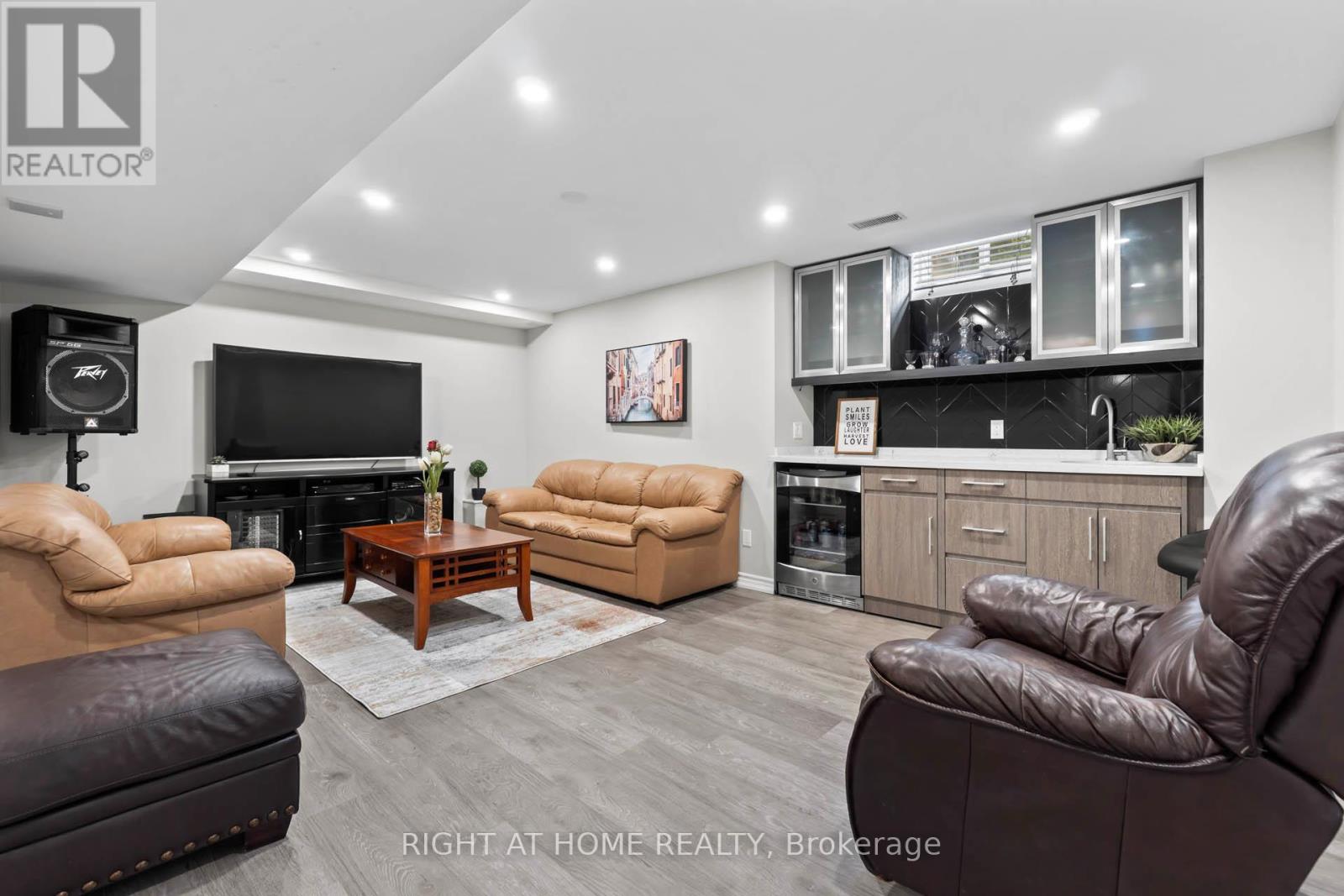 3672 Swanson Drive, Mississauga, Ontario  L5N 8J6 - Photo 30 - W12405663
