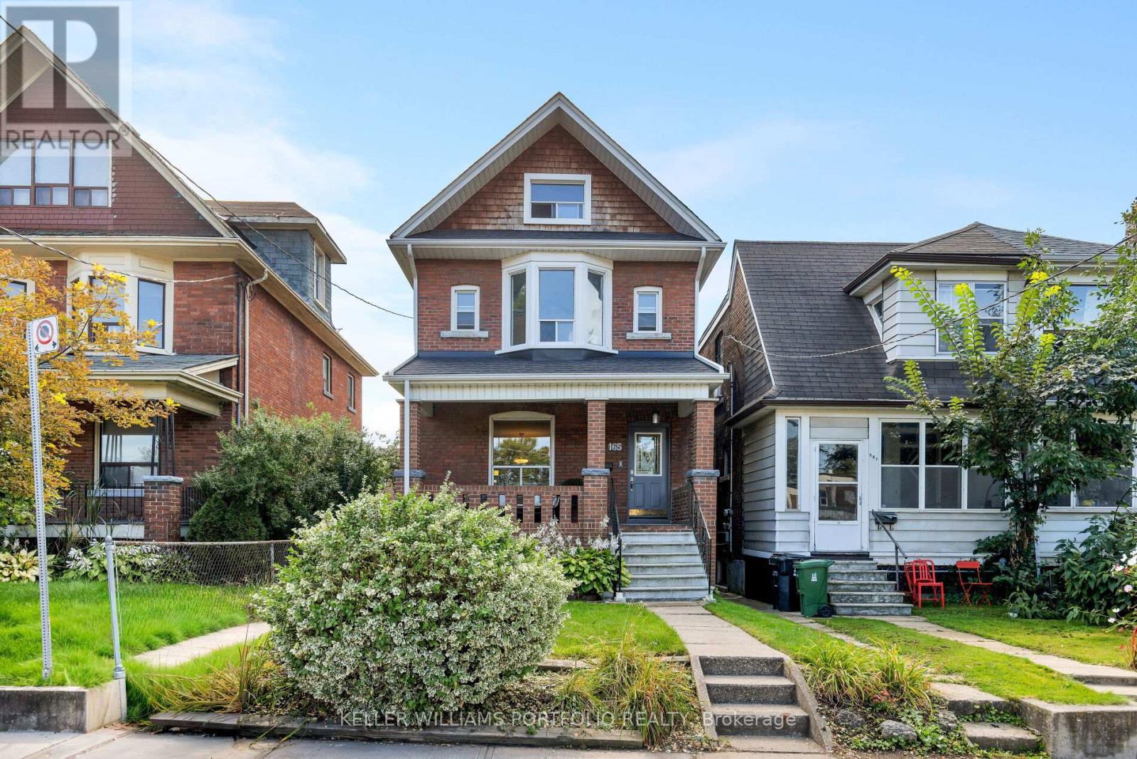 165 GALLEY AVENUE, Toronto, Ontario