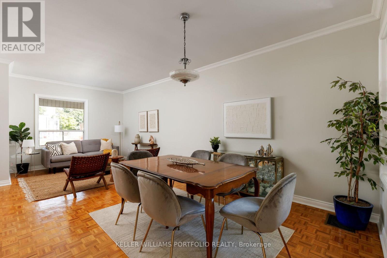 165 Galley Avenue, Toronto, Ontario  M6R 1H3 - Photo 10 - W12405702