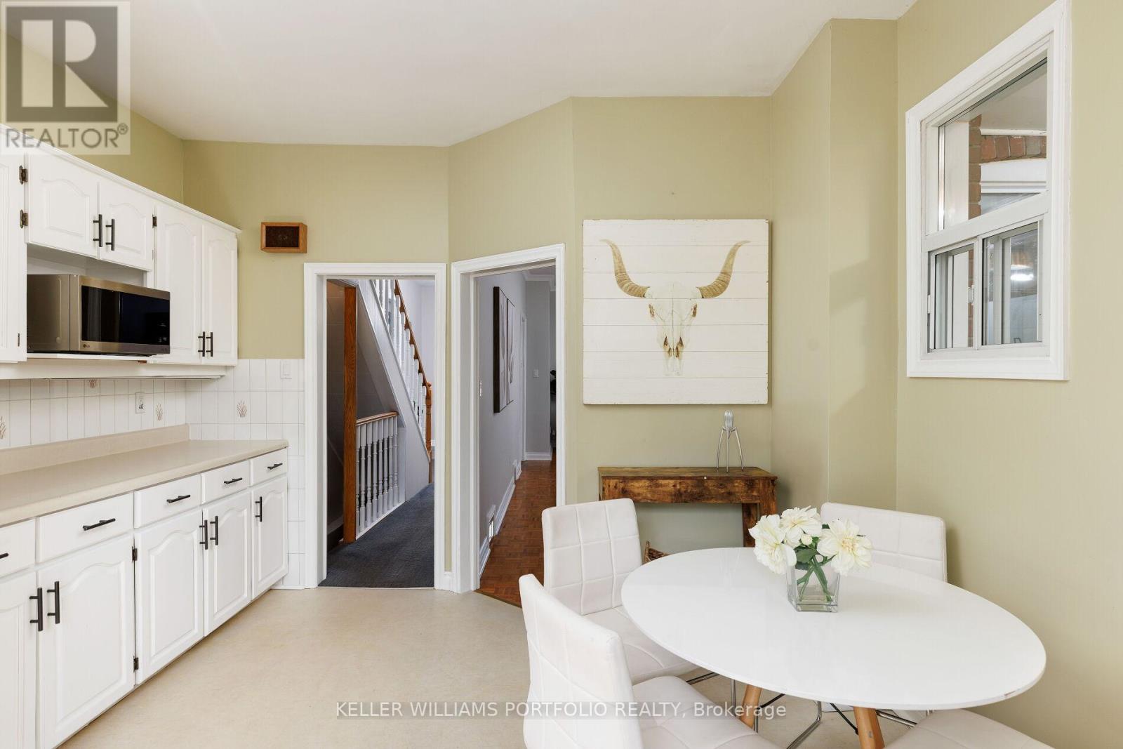 165 Galley Avenue, Toronto, Ontario  M6R 1H3 - Photo 16 - W12405702