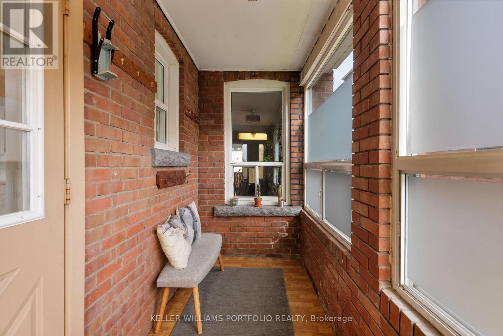 165 Galley Avenue, Toronto, Ontario  M6R 1H3 - Photo 17 - W12405702