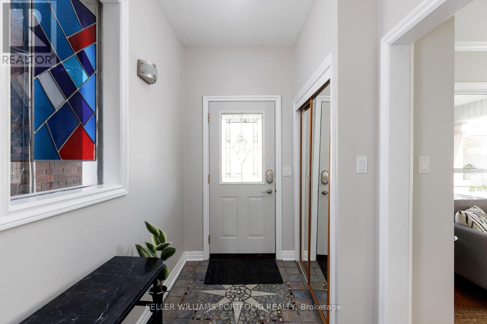 165 Galley Avenue, Toronto, Ontario  M6R 1H3 - Photo 4 - W12405702