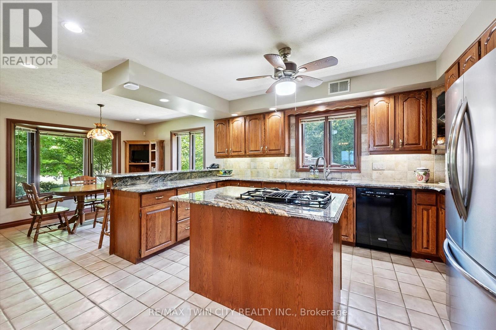 74 Miramichi Road W, Saugeen Shores, Ontario  N0H 2C6 - Photo 20 - X12405664
