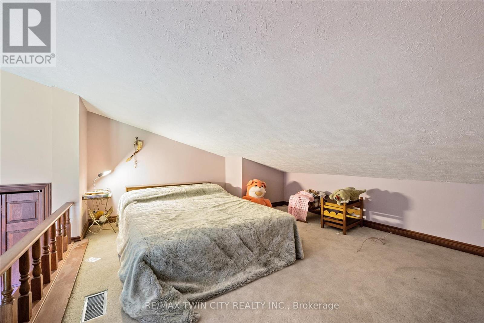 74 Miramichi Road W, Saugeen Shores, Ontario  N0H 2C6 - Photo 33 - X12405664