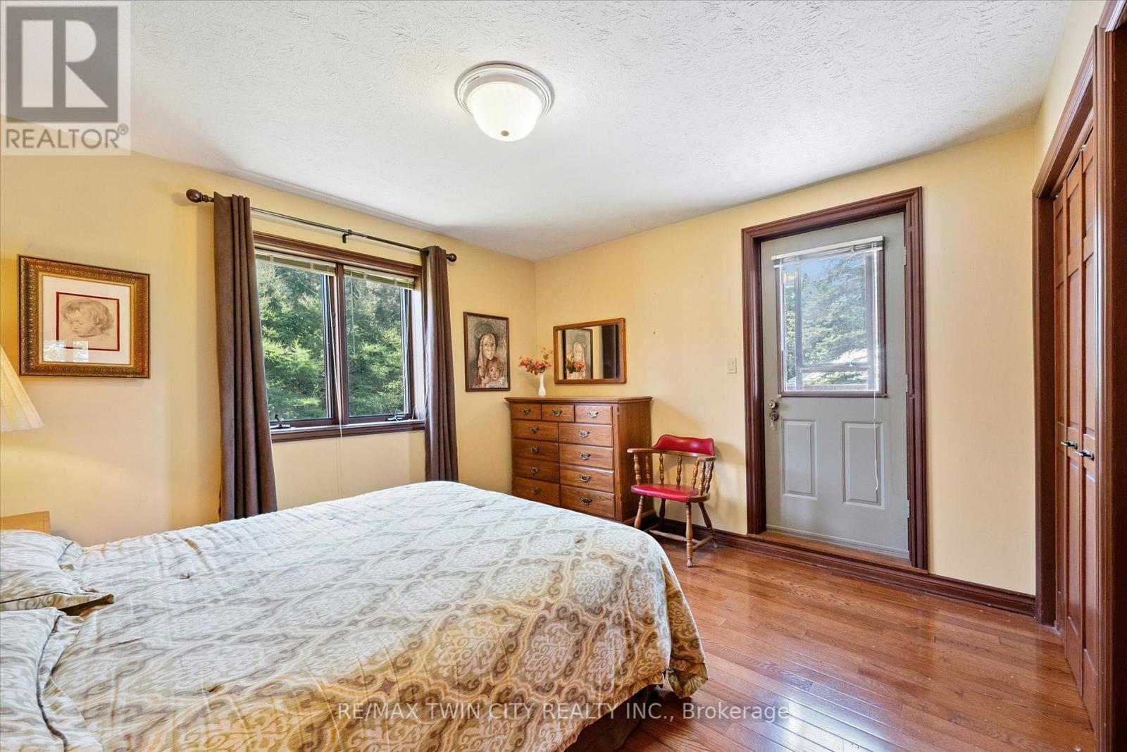 74 Miramichi Road W, Saugeen Shores, Ontario  N0H 2C6 - Photo 34 - X12405664