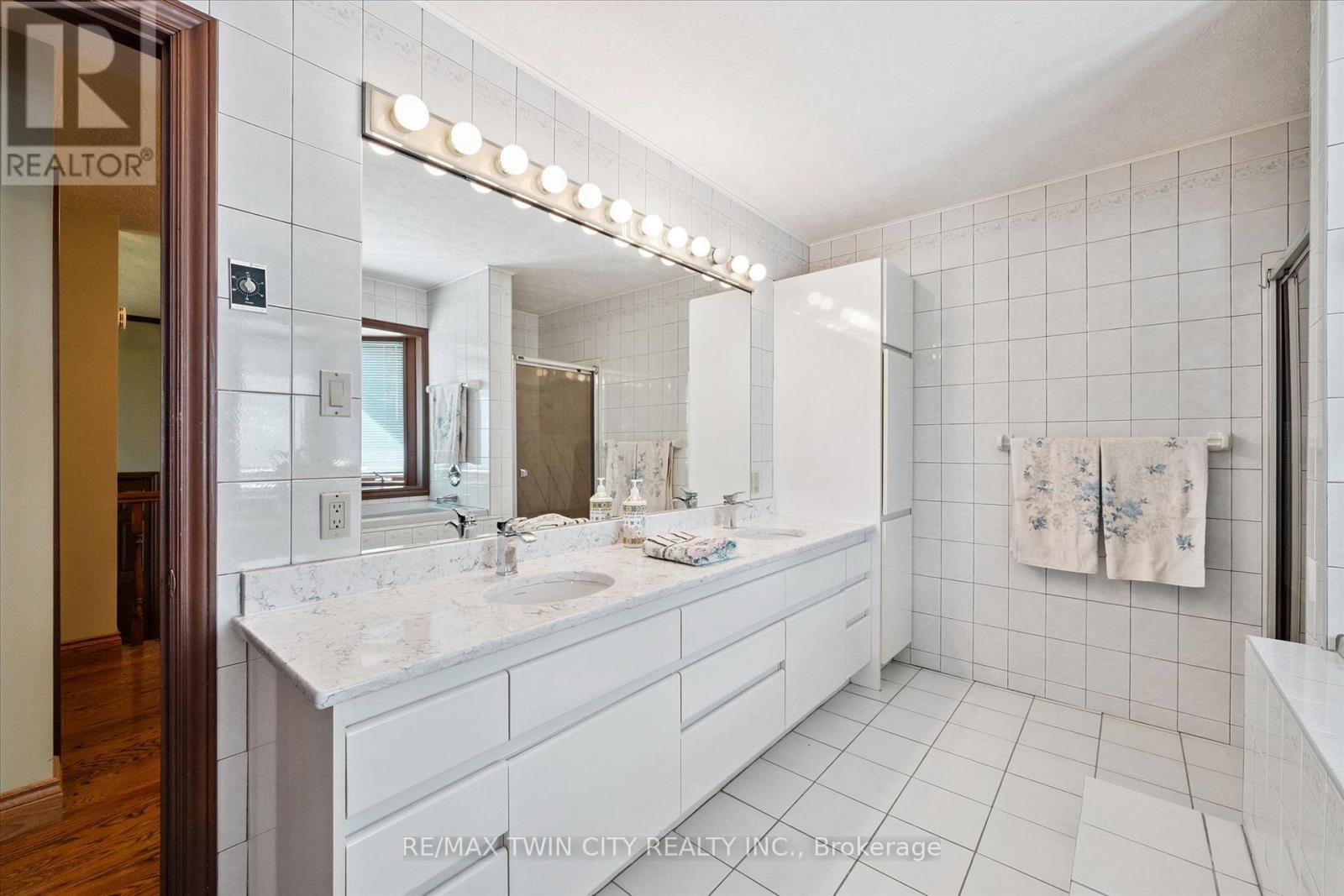 74 Miramichi Road W, Saugeen Shores, Ontario  N0H 2C6 - Photo 35 - X12405664